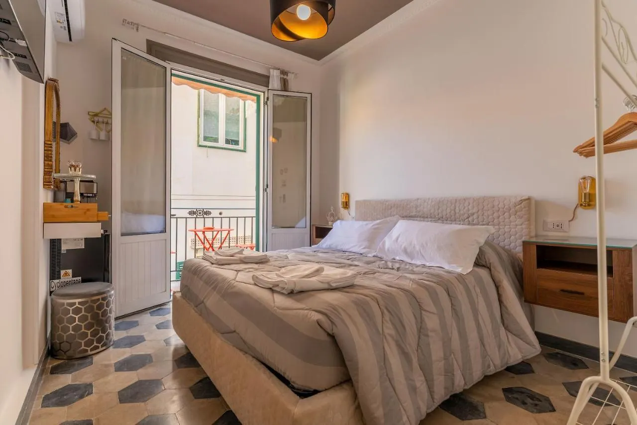 Regina Suite Палермо Проживание в семье